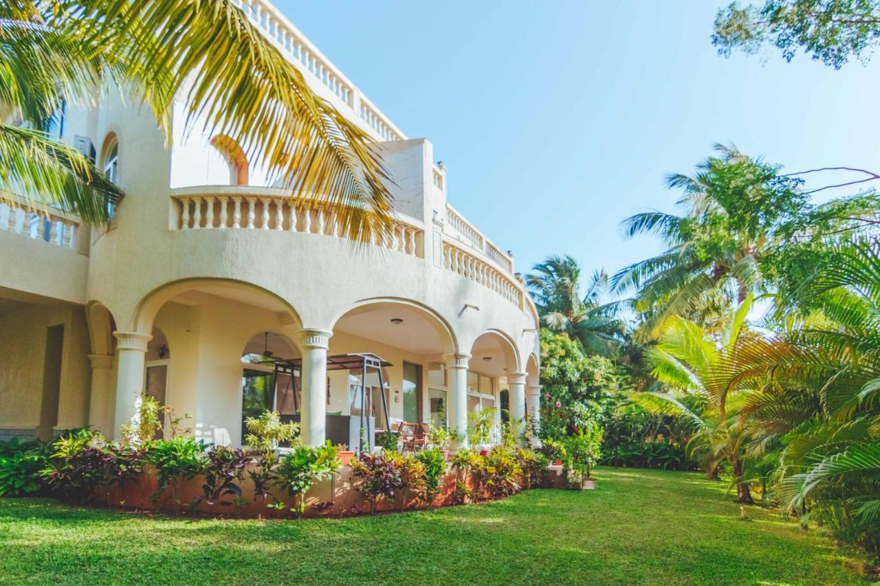 Saffronstays La Casa Maestro, Kashid - Spanish-Style Luxury Villa Near Kashid Beach Bagian luar foto