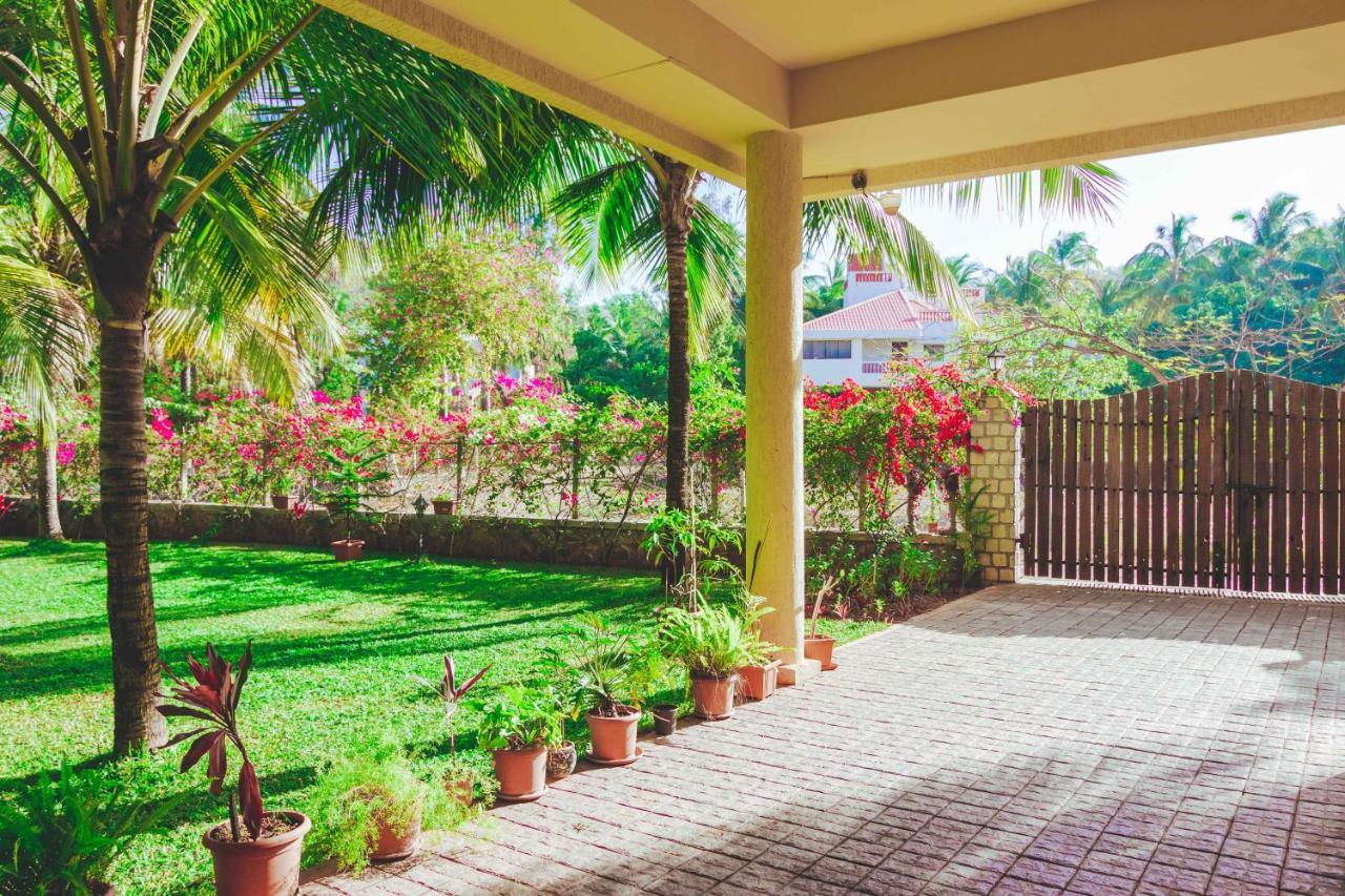 Saffronstays La Casa Maestro, Kashid - Spanish-Style Luxury Villa Near Kashid Beach Bagian luar foto