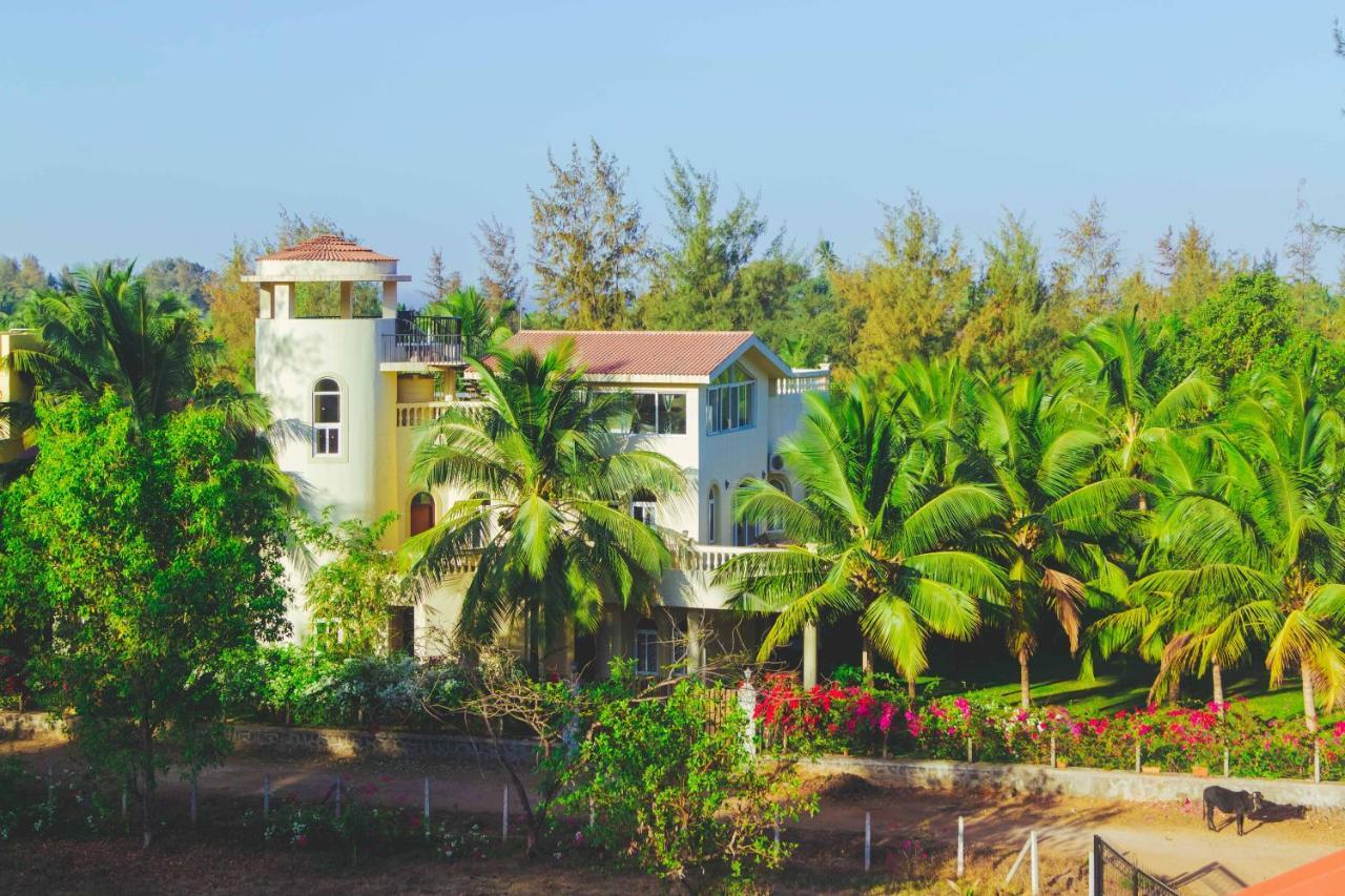 Saffronstays La Casa Maestro, Kashid - Spanish-Style Luxury Villa Near Kashid Beach Bagian luar foto